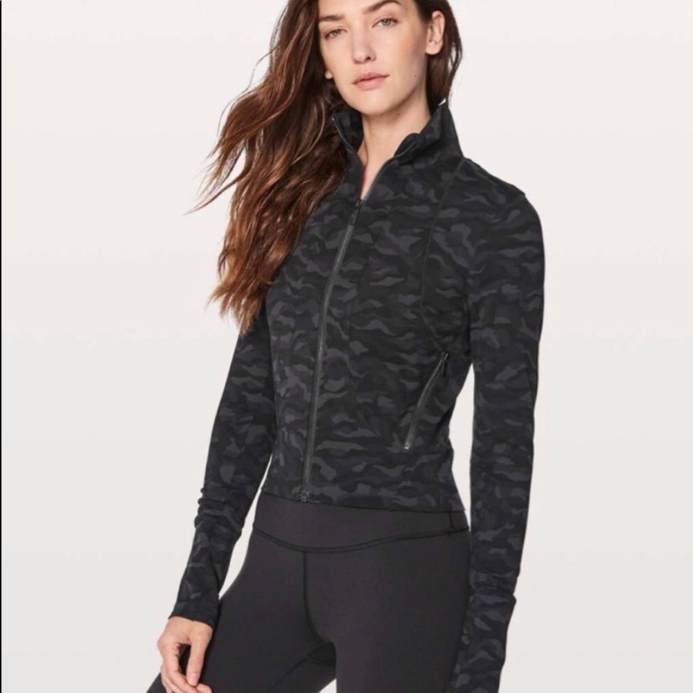 Lululemon cropped Camo jacket